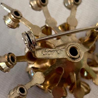 Gold and Turquoise Colored Jewelry (ST-BB)