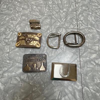 Lot of buckles