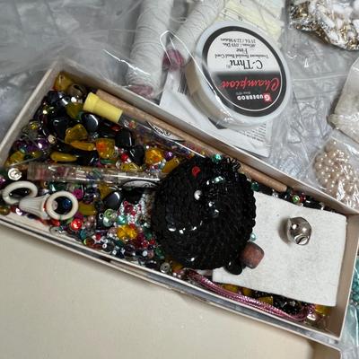 Vintage & new beads