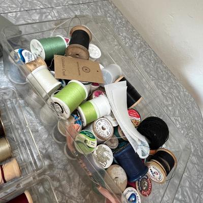 Lot of spool thread