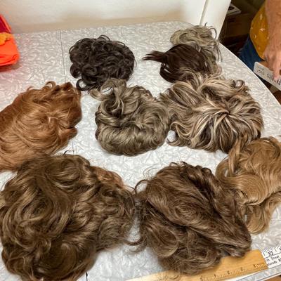 Lot of wigs