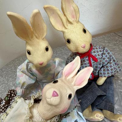 Lot of Rabbit Doll figures