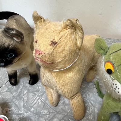 Stuffed animals