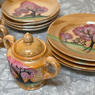 Japanese Lustre ware Tea sets