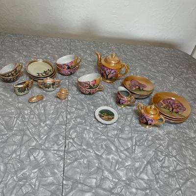 Japanese Lustre ware Tea sets