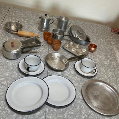 Kids cookware