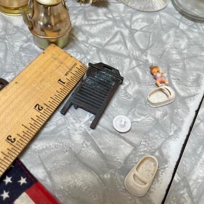 Lot of miniatures