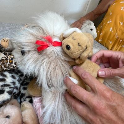 Big lot of stuffed animals