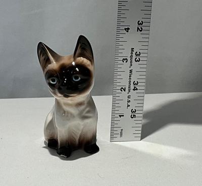 Vintage Ceramic Cat Sitting Up