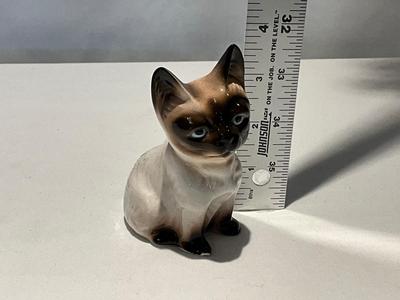 Vintage Ceramic Cat Sitting Up