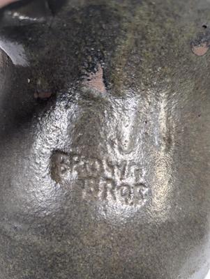 Vintage Potter Pots - 1 Browns Bros Pot