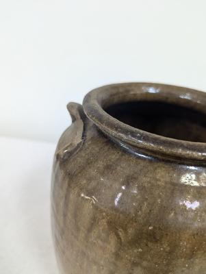 Vintage Potter Pots - 1 Browns Bros Pot