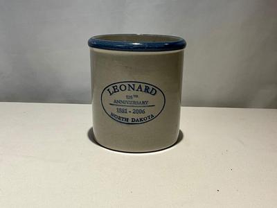 Small Crock 32/100
