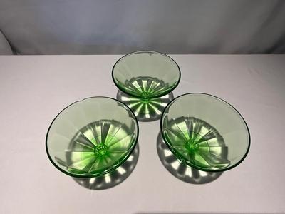 3 Uranium Dessert Cups