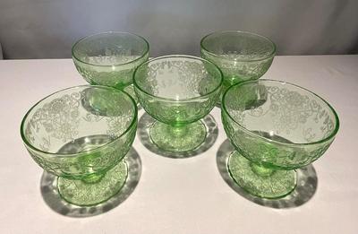 5 Uranium Dessert Cups