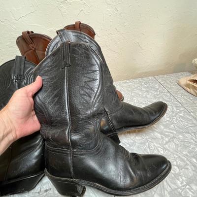 Boots & Shoes