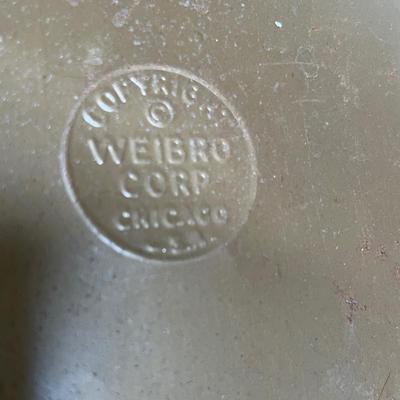 Vintage trash can & scale