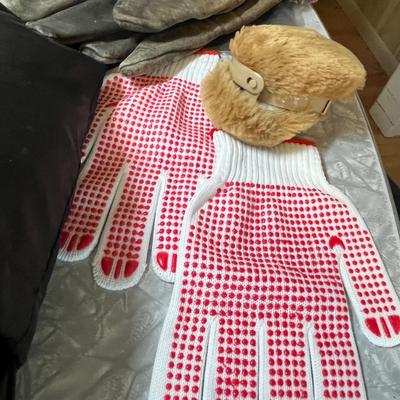 Lot of clothes and stuff!