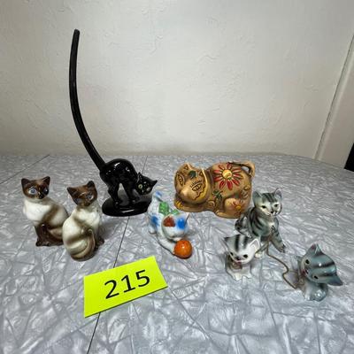Cat figurine lot