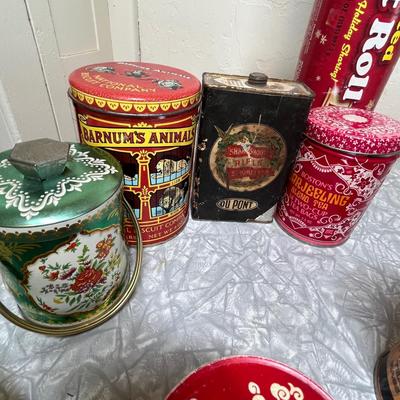 Lot of tins