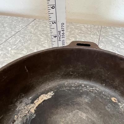 Cast Iron #8 Deep skillet