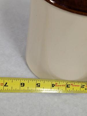 253 McCoy Stoneware Crock With Lid