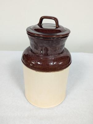 254 McCoy Stoneware Crock With Lid