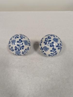 Blue & White Spherical Porcelain Balls