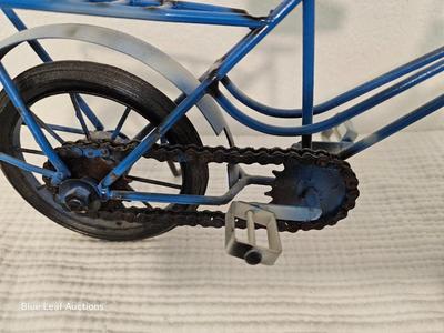 Lot 7: Decorative Small Bicycles