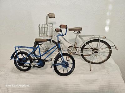Lot 7: Decorative Small Bicycles