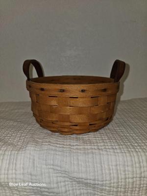 Lot 15: Longaberger Baskets & Small Metal Milk Can