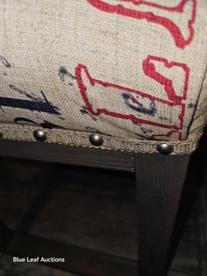 Lot 17: Decorative Stool