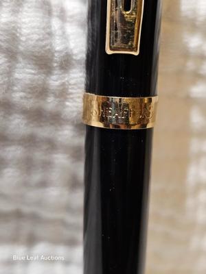Lot 20: Lot of 2 Vintage Fountain Pens