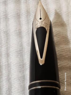 Lot 21: Sheaffer Fountain Pen w/ 14kt Gold Nib