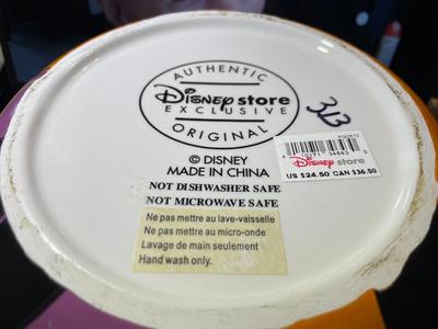 Vintage Disney Original Halloween Bowl in VG Preowned Condition.