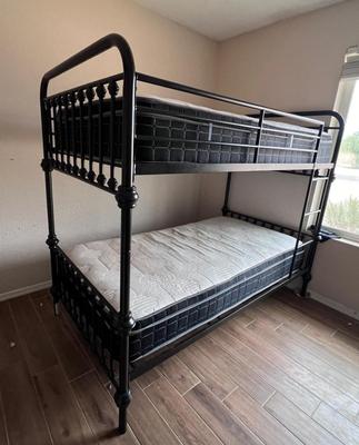 Lot 27: Twin Bunk Beds