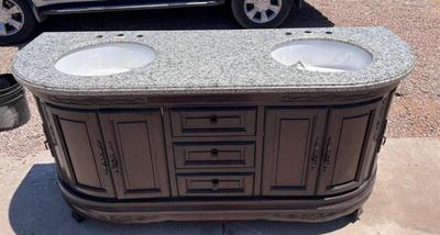 Lot 28: Double Sink Bathroom Vanity