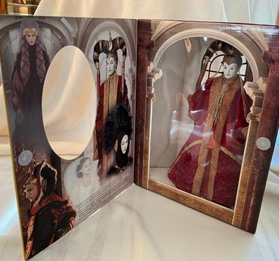 Collectible In Box Queen Amidala Star Wars Doll