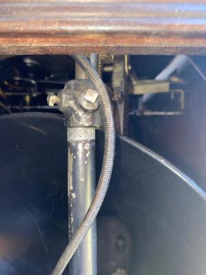 Thomas A Edison Diamond Disc Phonograph with some records