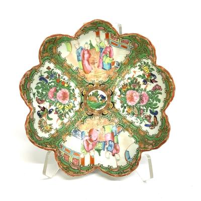 456 Antique Chinese Canton Ware Famille Rose Medallion Bowl