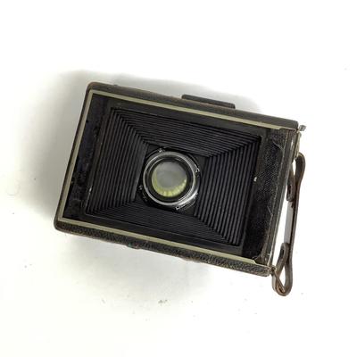 461 Vintage Voightlander/Berheil Compur Folding Camera