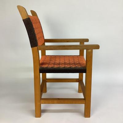473 Vintage Childs Woven Chair