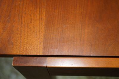 EXTENDABLE MCM WALNUT DINING TABLE W/ FLIP UP SELF STORING LEAF