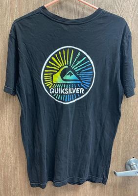Quicksilver Black t-shirt size adult M