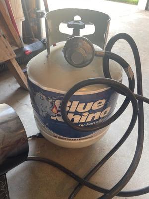 S18-Heater and Propane tank