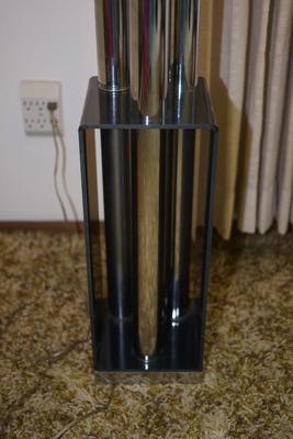 MCM 70'S LUCITE AND CHROME TABLE LAMP W/ 'SMOKE GLASS TOP/
