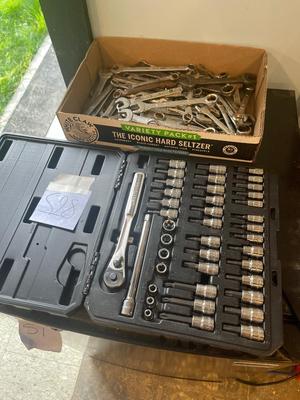 S28-Wrenches and sockets