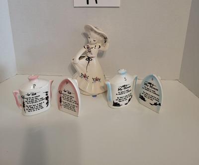 DeLee Art FIGURINE AND 2 SETS OF SALT/PEPPER SHAKERS
