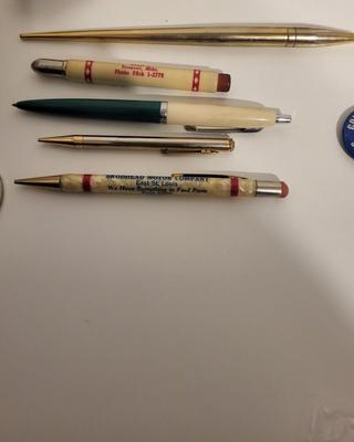 SOME GREAT VINTAGE ITEMS