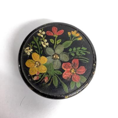 479 19th C. Lacquerware Paper Mache Snuffbox & Tin Box